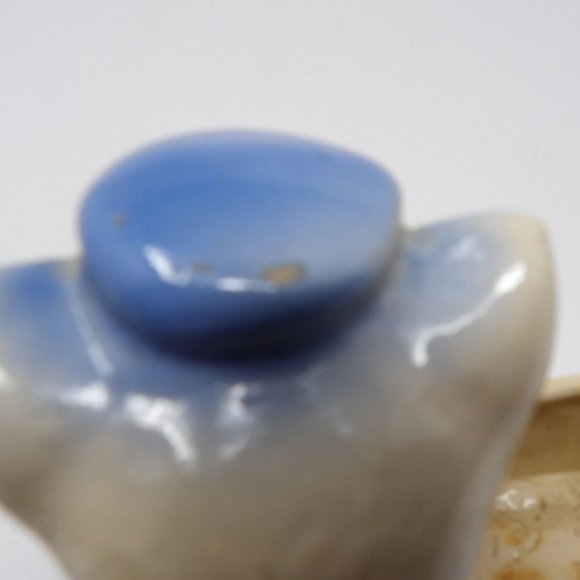 Vintage Planter Anthropomorphic Pig Blue Hat, Bow Tie Overalls 5 1/2" H x 5 1/2" - Picture 9 of 10